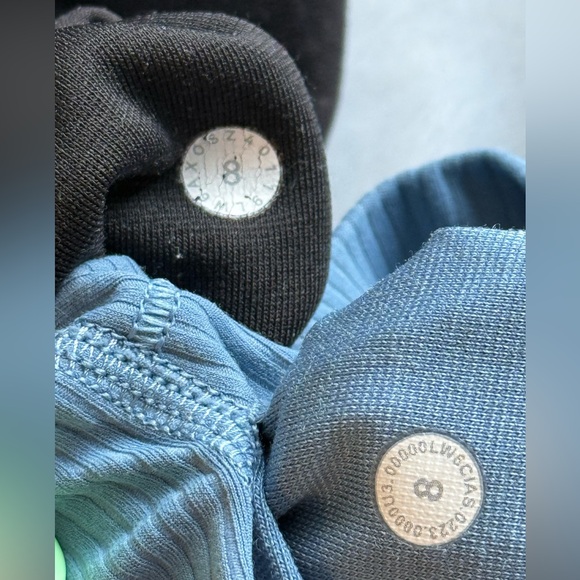 Lululemon Align Crop Leggings Lot of 2!!! - Picture 6 of 7